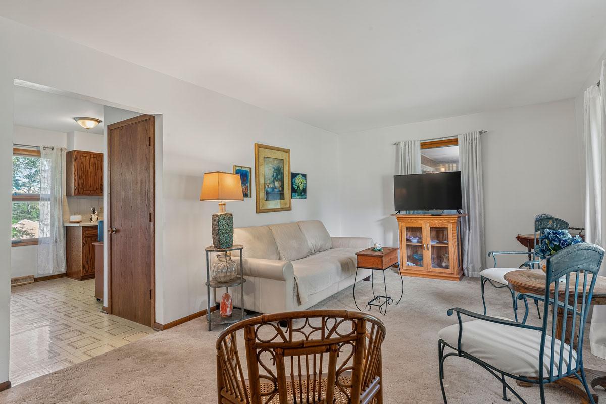 1800 Jefferson Road Northfield, MN 55057 - Photo 3 of 25 Gallery Image 3