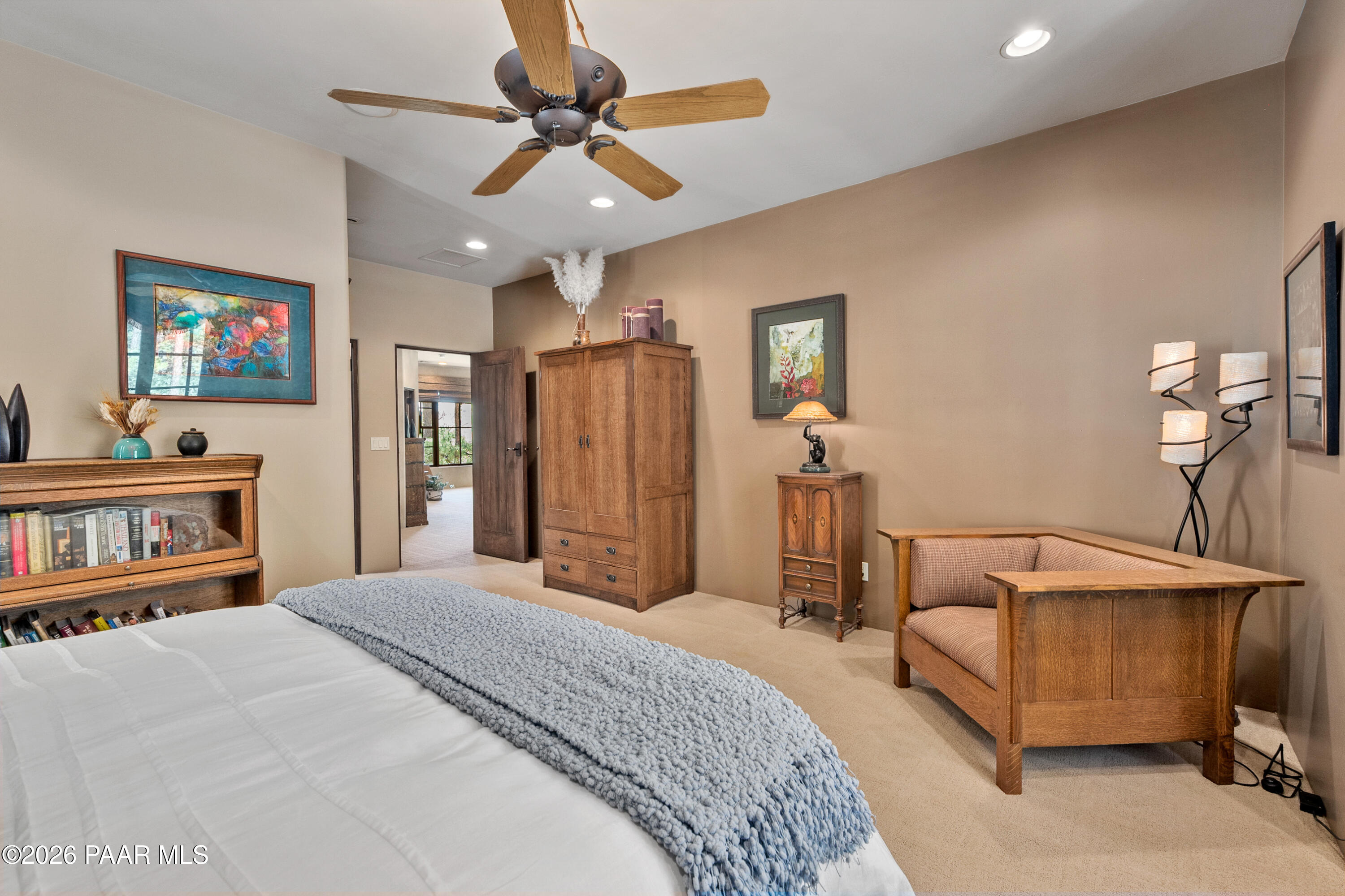 1515 High Valley Ranch Road Prescott, AZ 86303 - Photo 50 of 76 Upstairs Bedroom #2 Ensuite