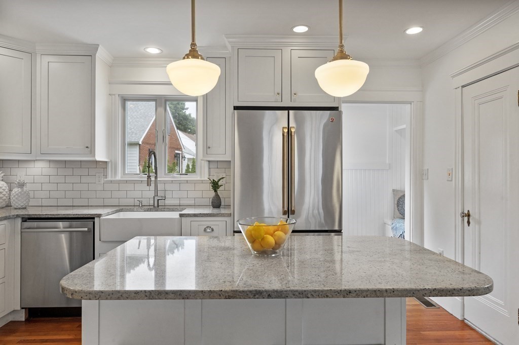 12 Auburndale Road Marblehead, MA 01945 - Photo 11 of 30