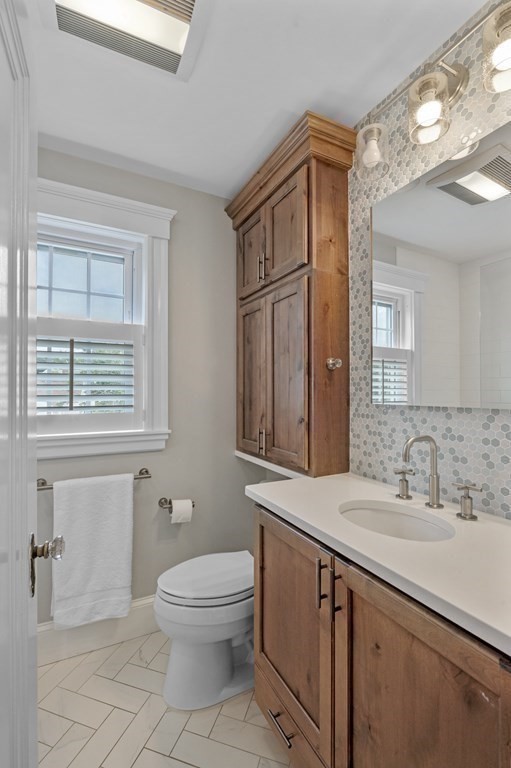 12 Auburndale Road Marblehead, MA 01945 - Photo 23 of 30