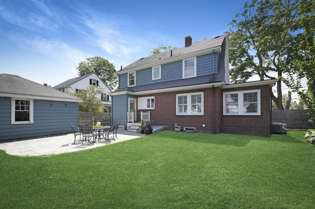 12 Auburndale Road Marblehead, MA 01945 - Photo 29 of 30