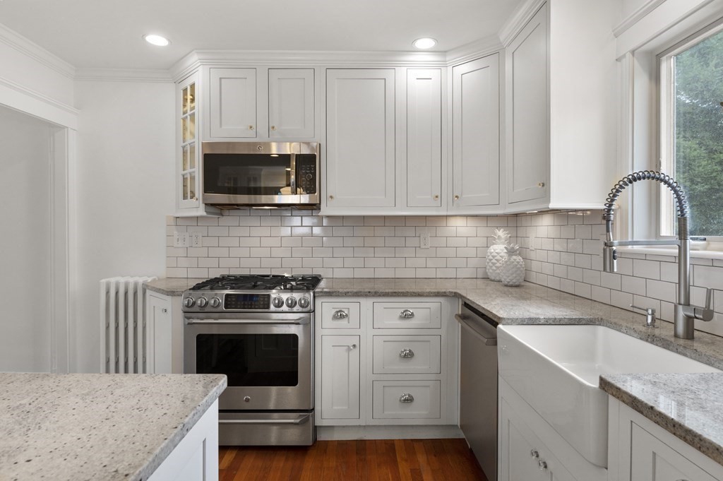 12 Auburndale Road Marblehead, MA 01945 - Photo 10 of 30