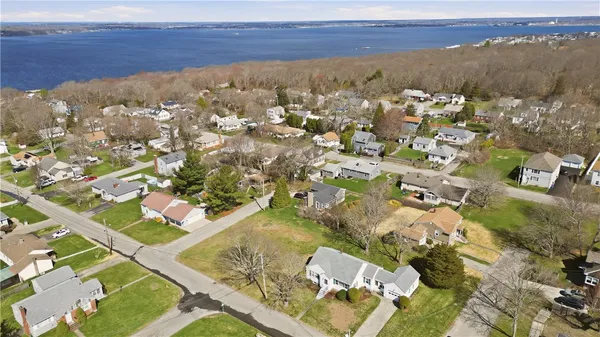 $139,000 | 0 Kearns Avenue, Tiverton, RI 02878