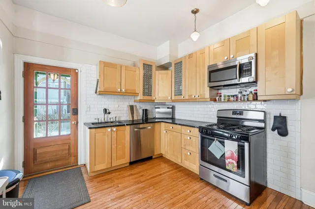 $3,000 | 346 East Union Street, Burlington, NJ 08016