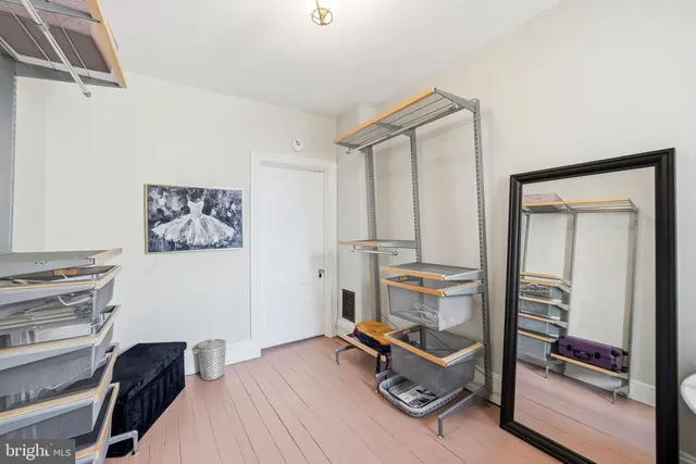 $3,000 | 346 East Union Street, Burlington, NJ 08016