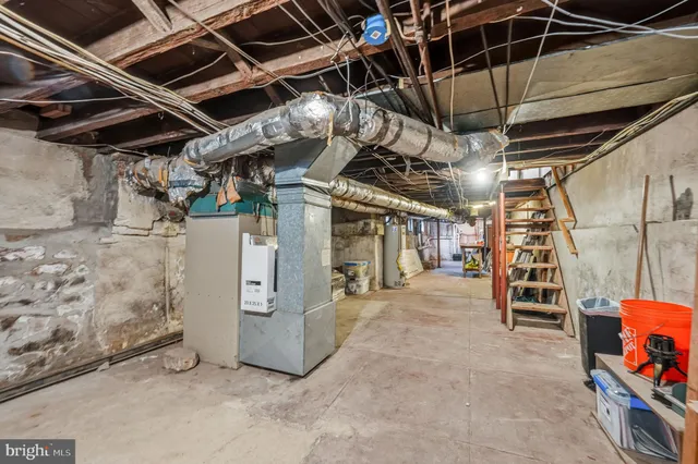 $3,000 | 346 East Union Street, Burlington, NJ 08016