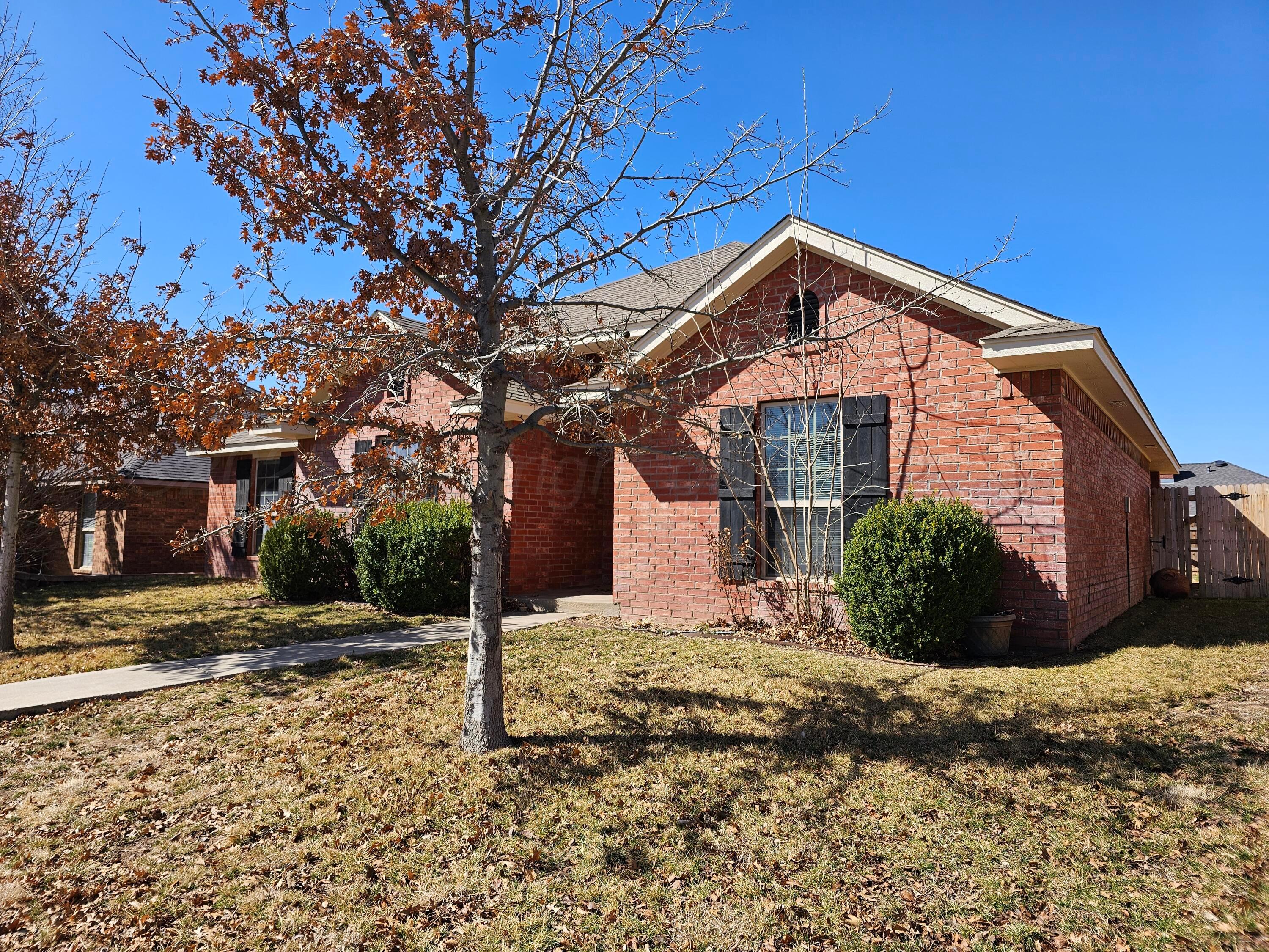 8404 Taos Drive Amarillo, TX 79118 - Photo 2 of 25 1000014022