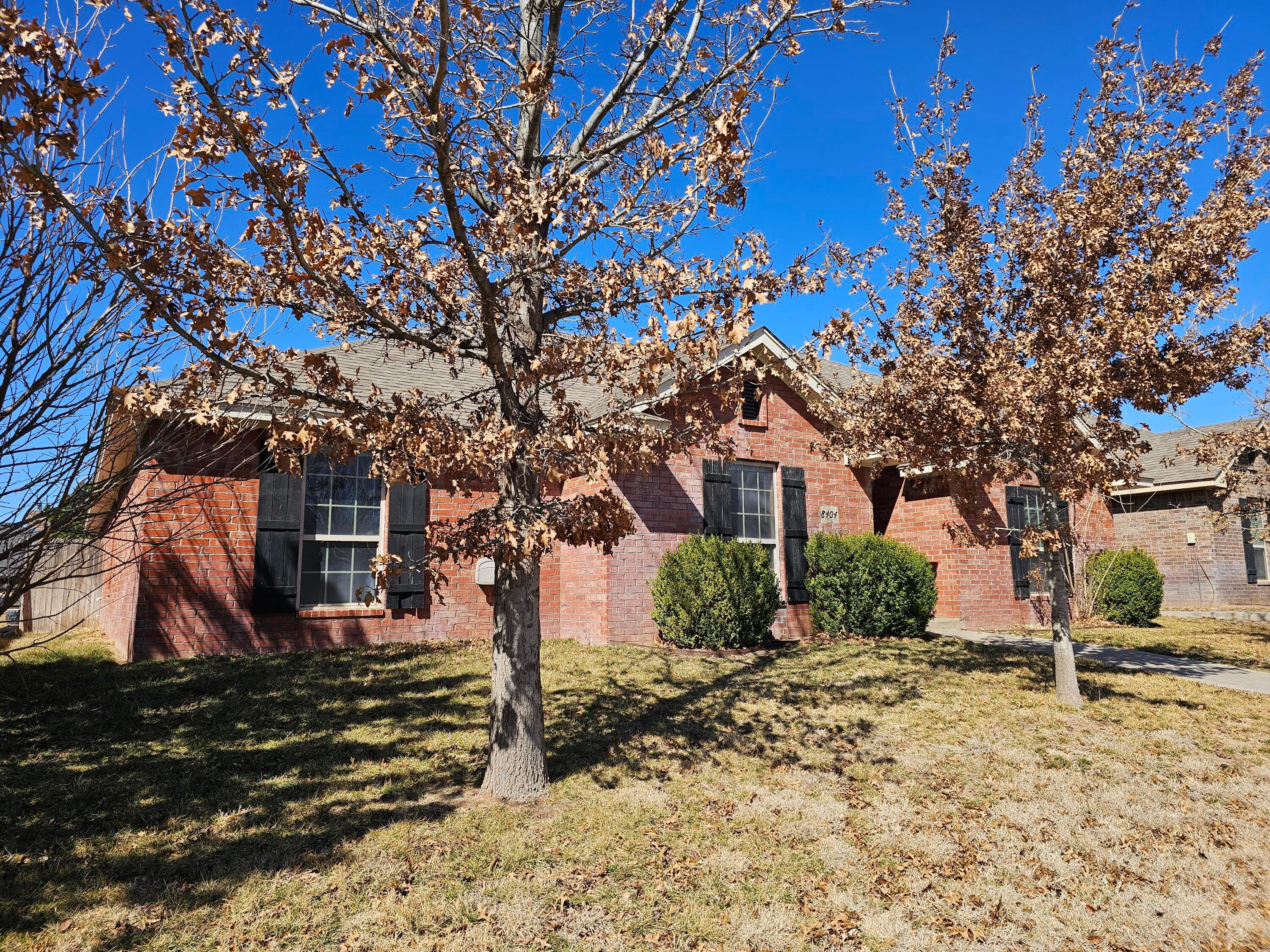 8404 Taos Drive Amarillo, TX 79118 - Photo 3 of 25 1000014021