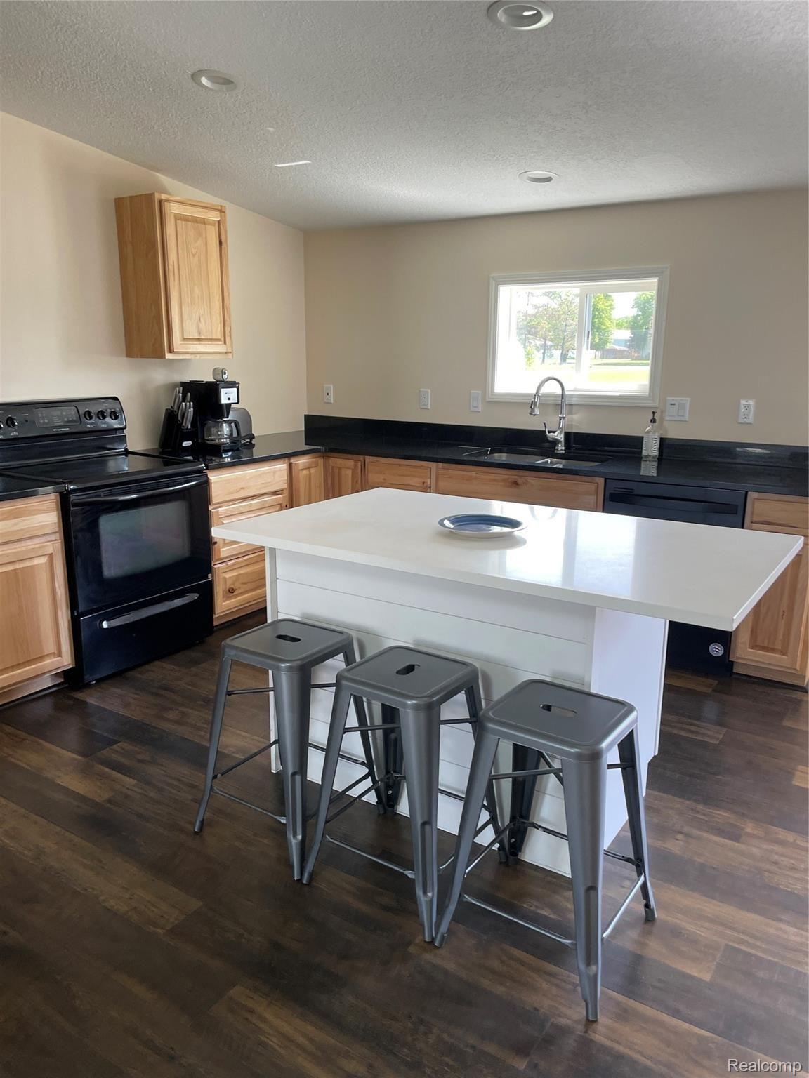 Big island in kitchen