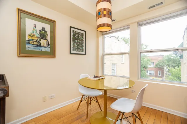 $1,750 | 4750 North Albany Avenue, Unit 3, Chicago, IL 60625