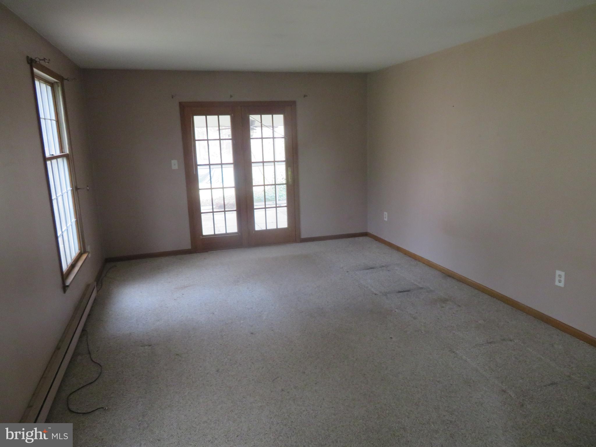 294 Arneys Mt Road Columbus, NJ 08022 - Photo 13 of 36