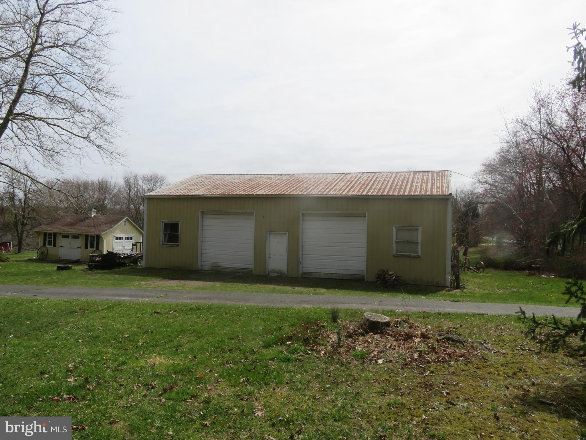 294 Arneys Mt Road Columbus, NJ 08022 - Photo 3 of 36
