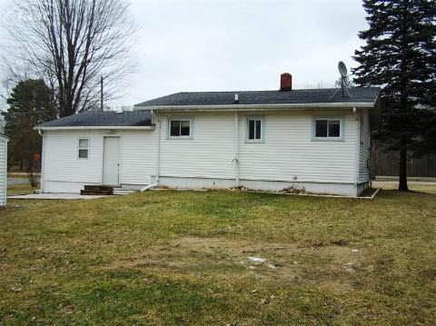 13441 Neff Road Clio, MI 48420 - Photo 3 of 13 20145012-2.JPG