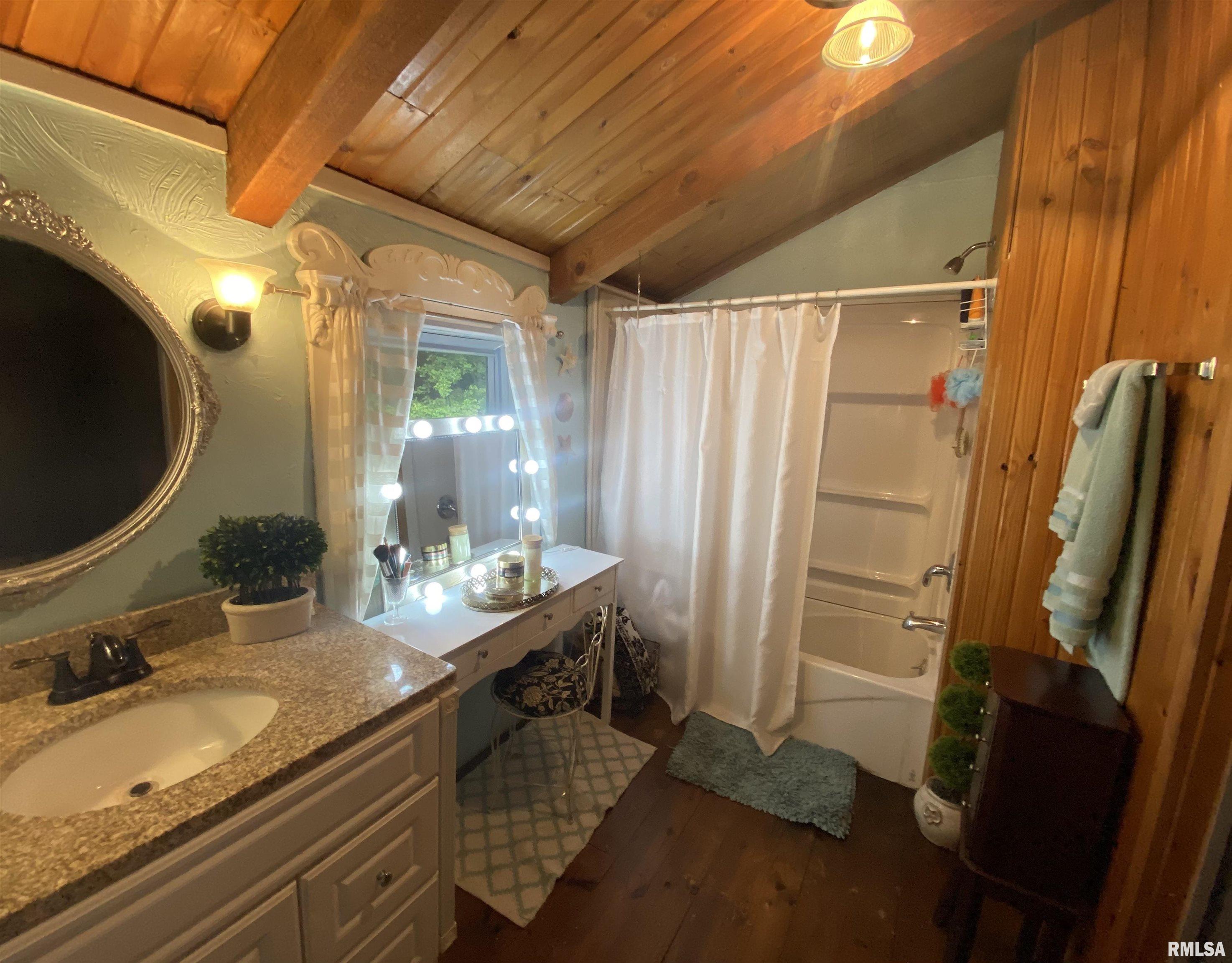 10137 Ford Road Junction, IL 62954 - Photo 5 of 13