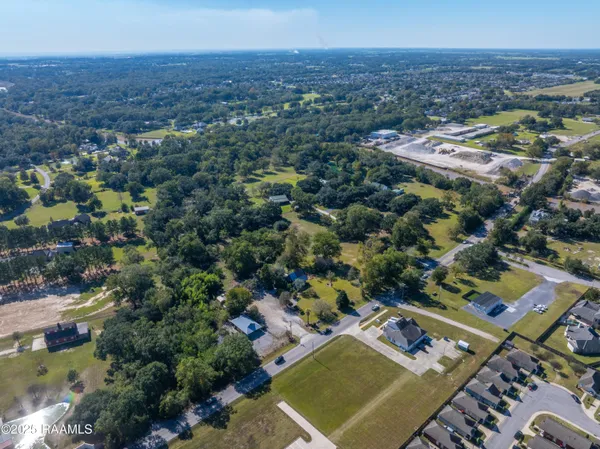 $6,000,000 | 726 East Broussard Road, Lafayette, LA 70508