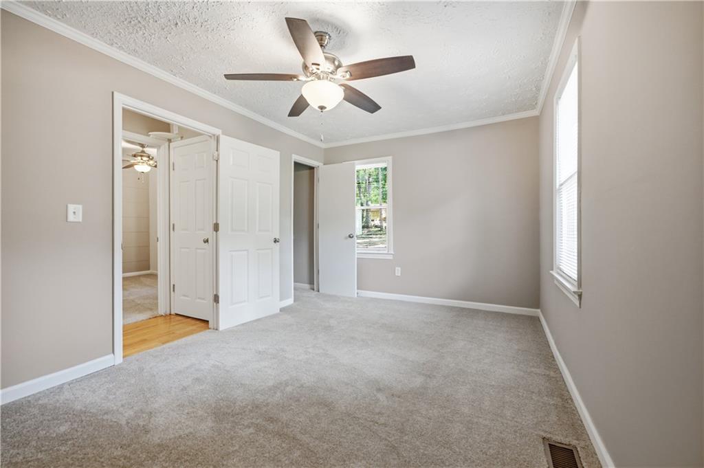 467 Sanders Street Clarkesville, GA 30523 - Photo 25 of 41