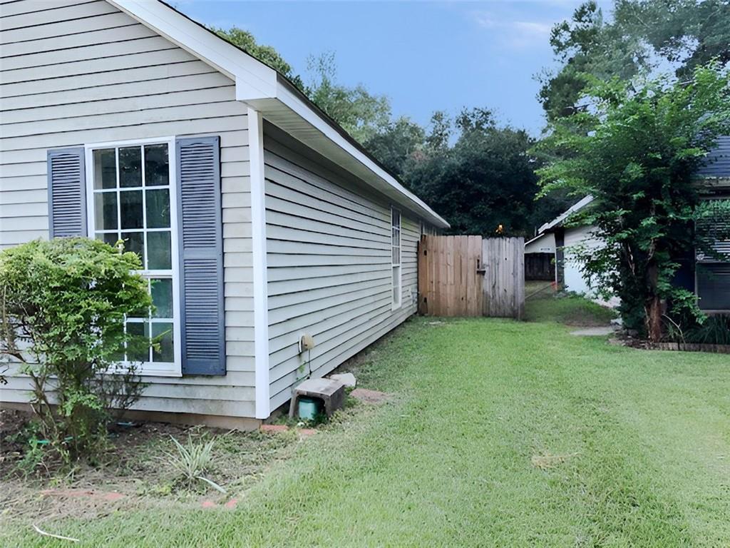 2521 Robin Street Slidell, LA 70460 - Photo 3 of 28