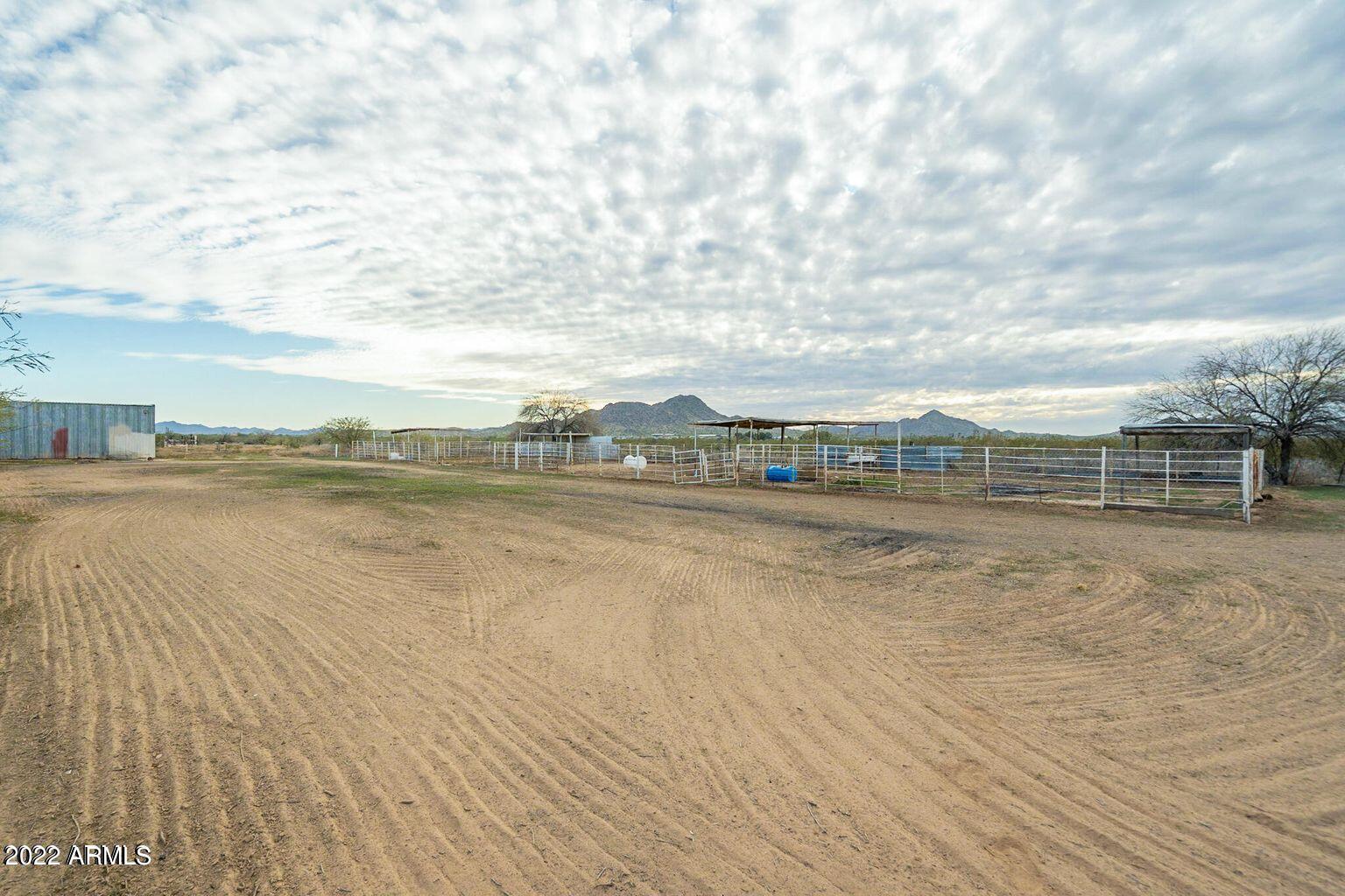 20533 West Ray Road Buckeye, AZ 85326 - Photo 28 of 30 20220131231715640131000000-o