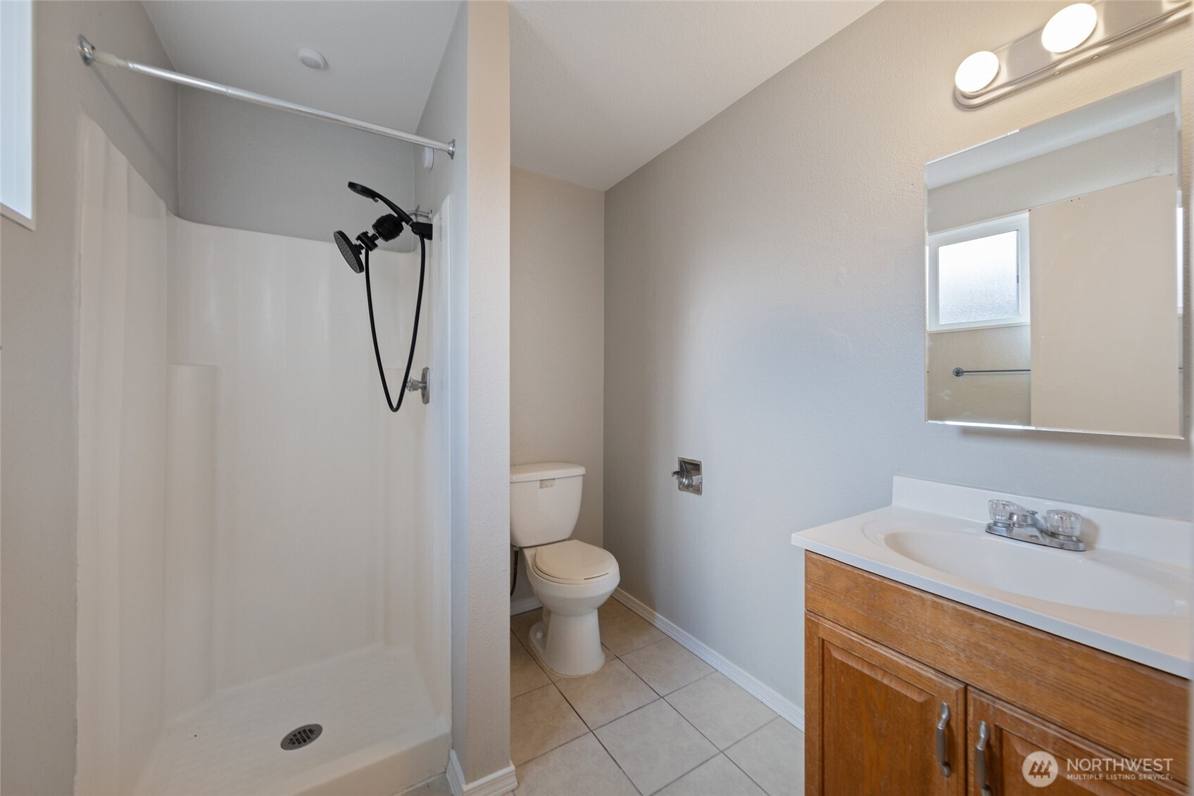 361 Earlington Avenue Southwest Renton, WA 98057 - Photo 12 of 32