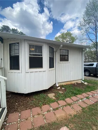 $1,750 | 64 Arnold Road, Cartersville, GA 30120