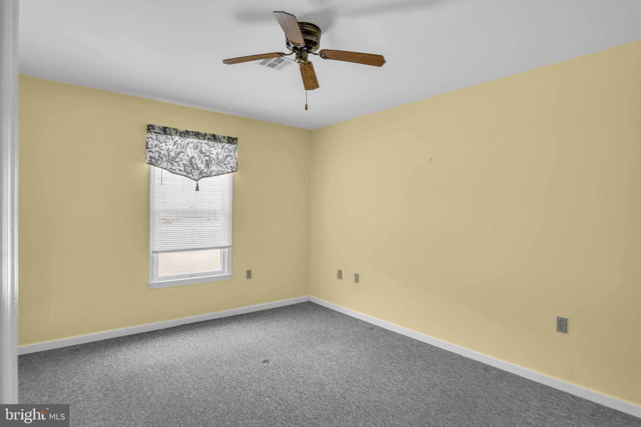 433 Mill Race Road Carlisle, PA 17013 - Photo 17 of 27 an empty room with a window