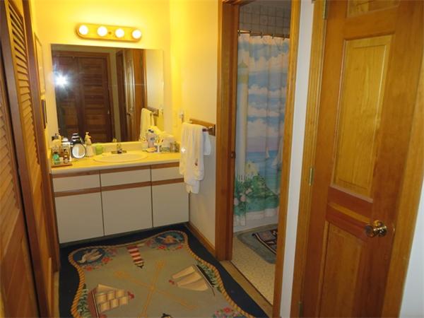 207 Country Side Road, Unit 207 Greenfield, MA 01301 - Photo 21 of 25 Gallery Image 21