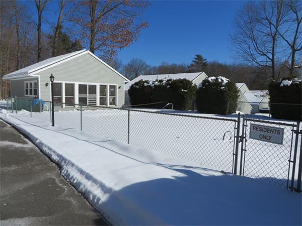 207 Country Side Road, Unit 207 Greenfield, MA 01301 - Photo 3 of 25 Gallery Image 3