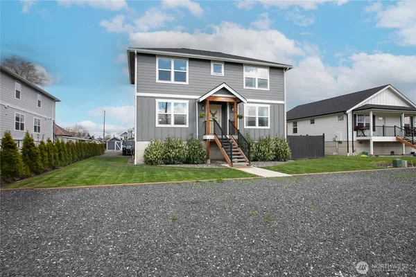 $494,950 | 226 Morton Street, Sumas, WA 98295
