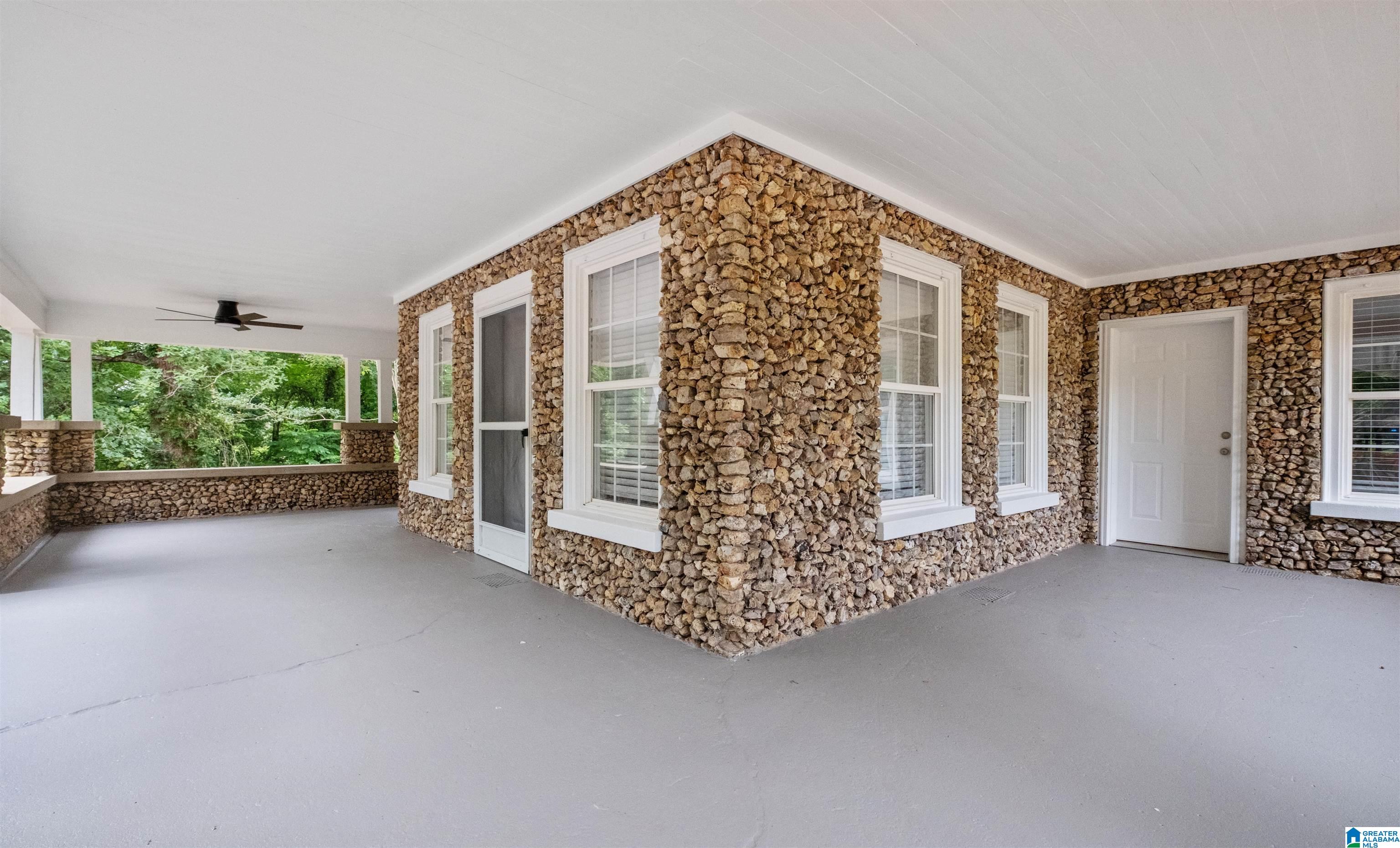 6478 South Chalkville Road Trussville, AL 35173 - Photo 4 of 33
