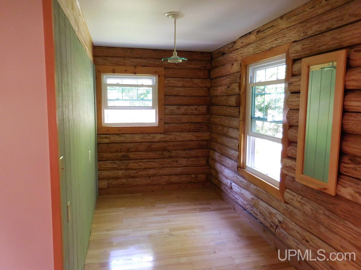 12412 West River Road Naubinway, MI 49762 - Photo 11 of 27