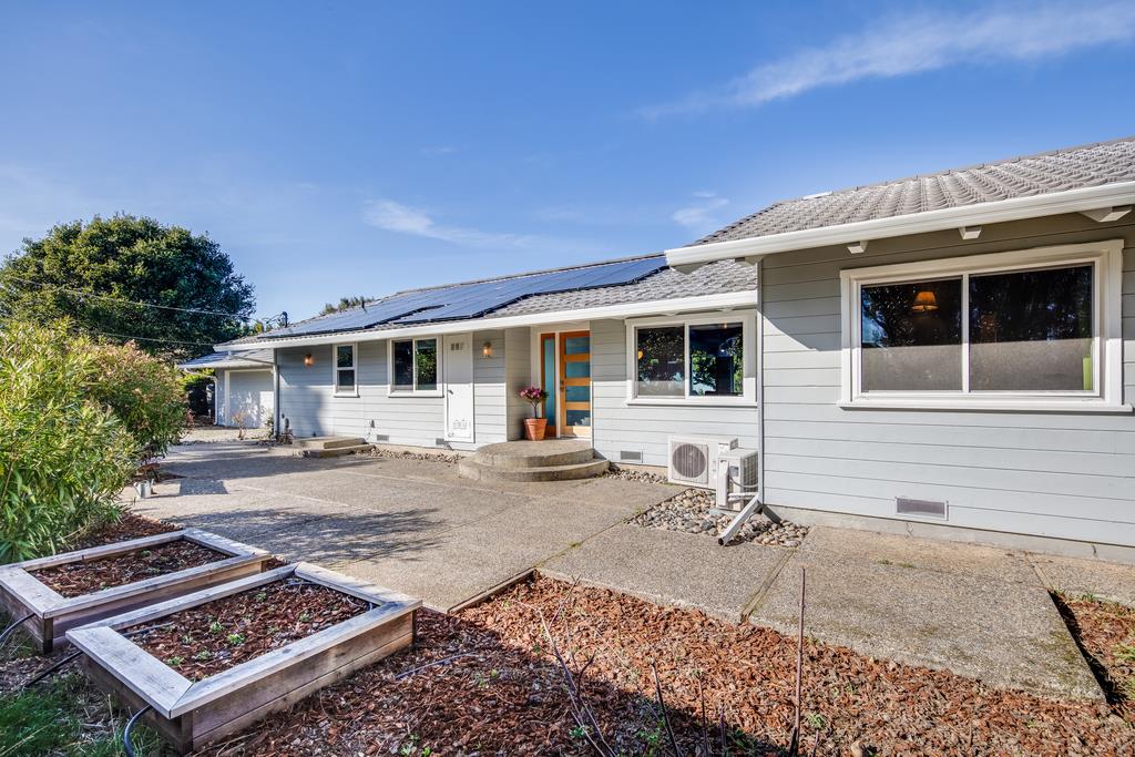 16984 Bohlman Road Saratoga, CA 95070 - Photo 3 of 50