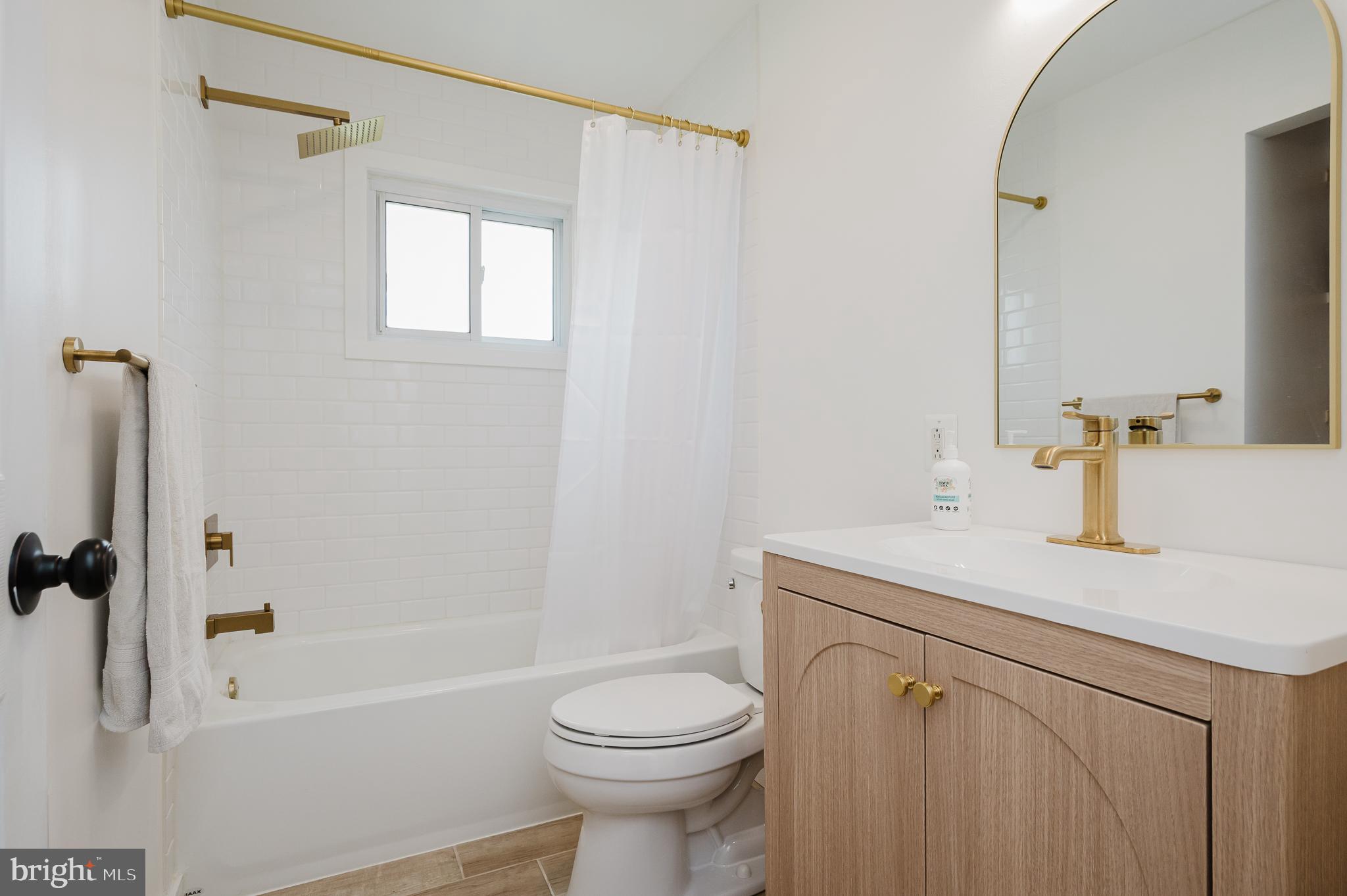 416 Enfield Road Joppa, MD 21085 - Photo 21 of 43 Renovated Bathroom