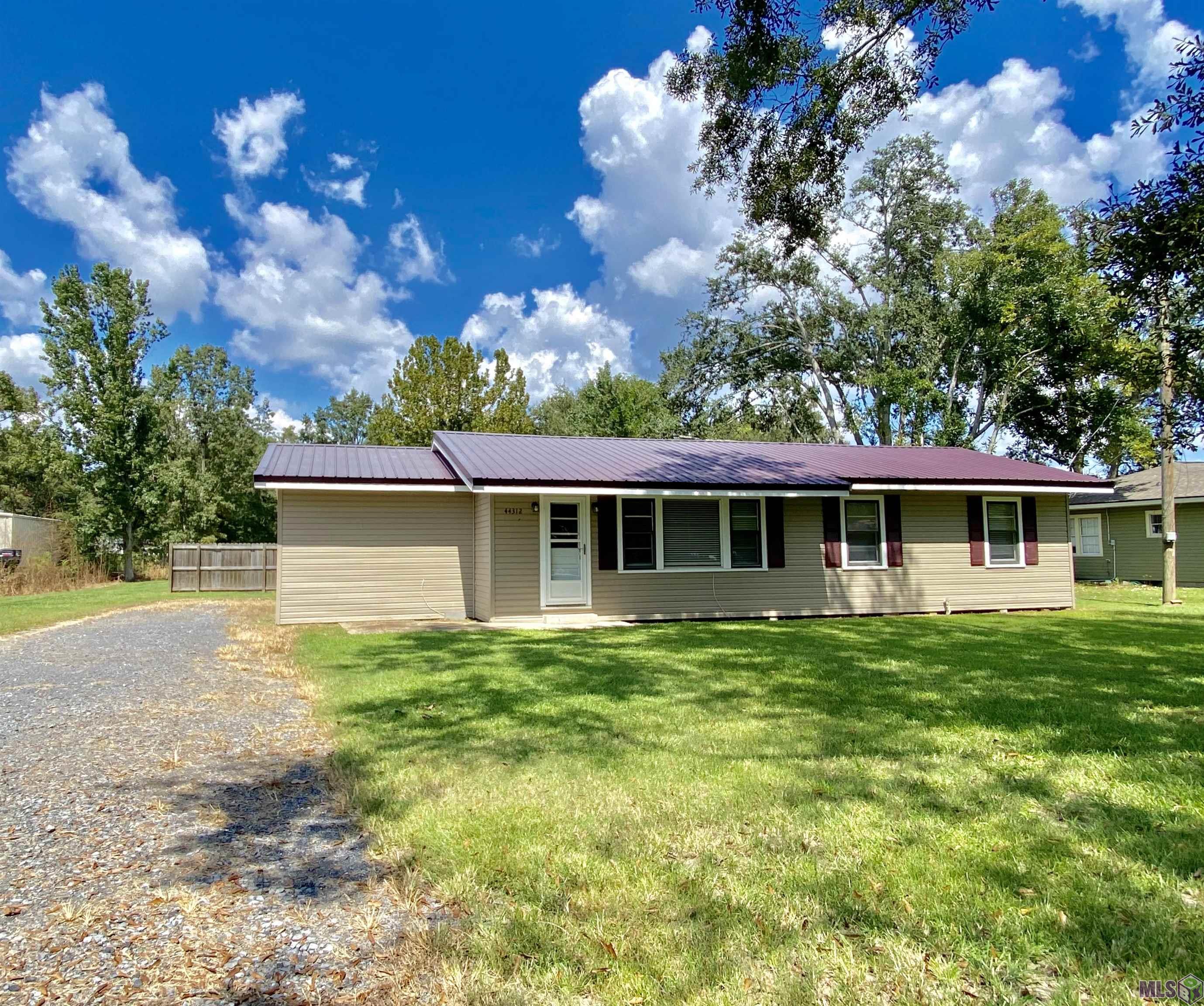 44312 Gold Place Road St. Amant, LA 70774 - Photo 1 of 18 Gallery Image 1