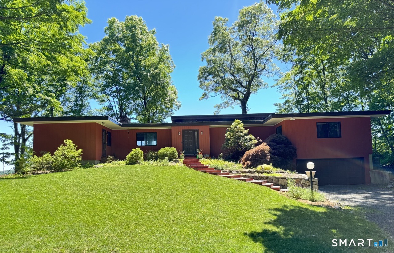 79 Seth Low Mountain Road Ridgefield, CT 06877 - Photo 1 of 30