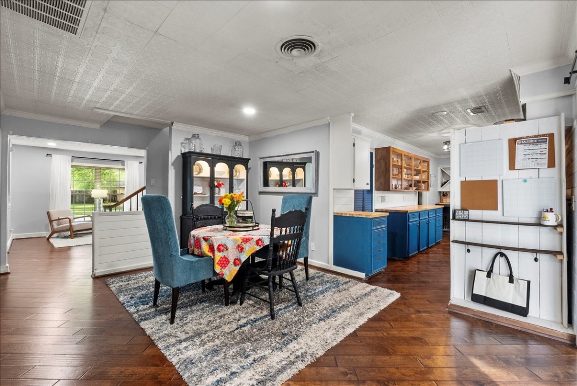 10214 Winding Trail Road La Porte, TX 77571 - Photo 15 of 49