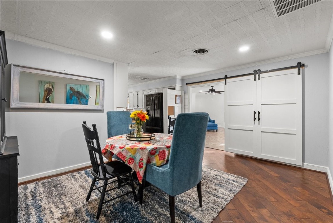 10214 Winding Trail Road La Porte, TX 77571 - Photo 17 of 49