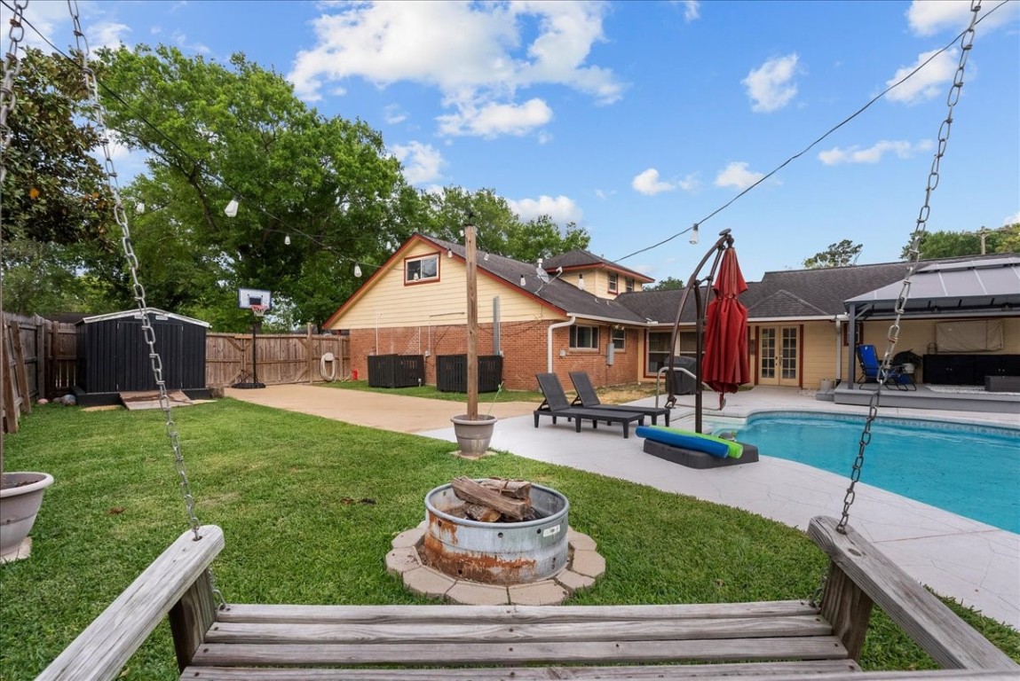 10214 Winding Trail Road La Porte, TX 77571 - Photo 38 of 49