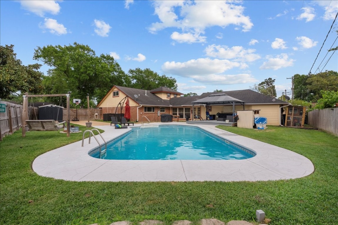 10214 Winding Trail Road La Porte, TX 77571 - Photo 40 of 49