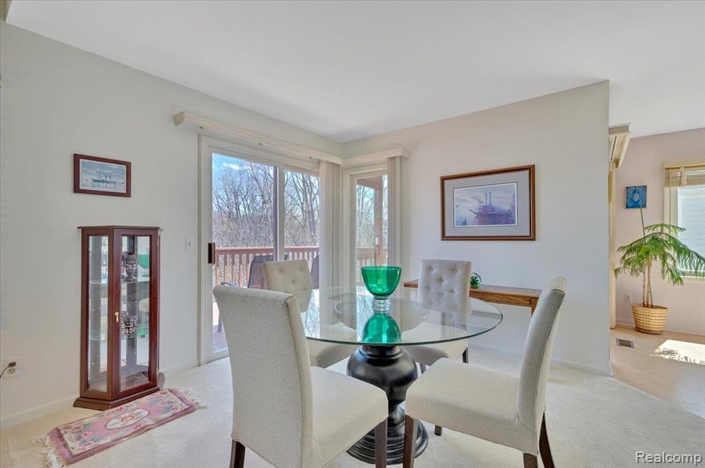 3351 Fairgrove Terrace Rochester Hills, MI 48309 - Photo 7 of 33