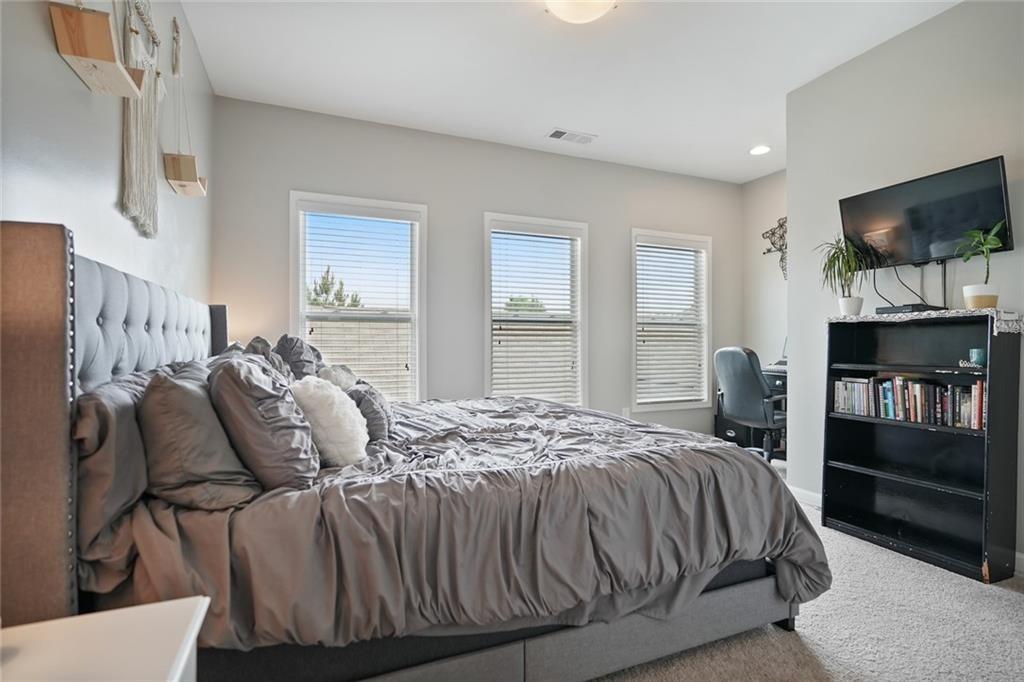 901 Proctor Ranch Drive Northwest Atlanta, GA 30318 - Photo 21 of 26