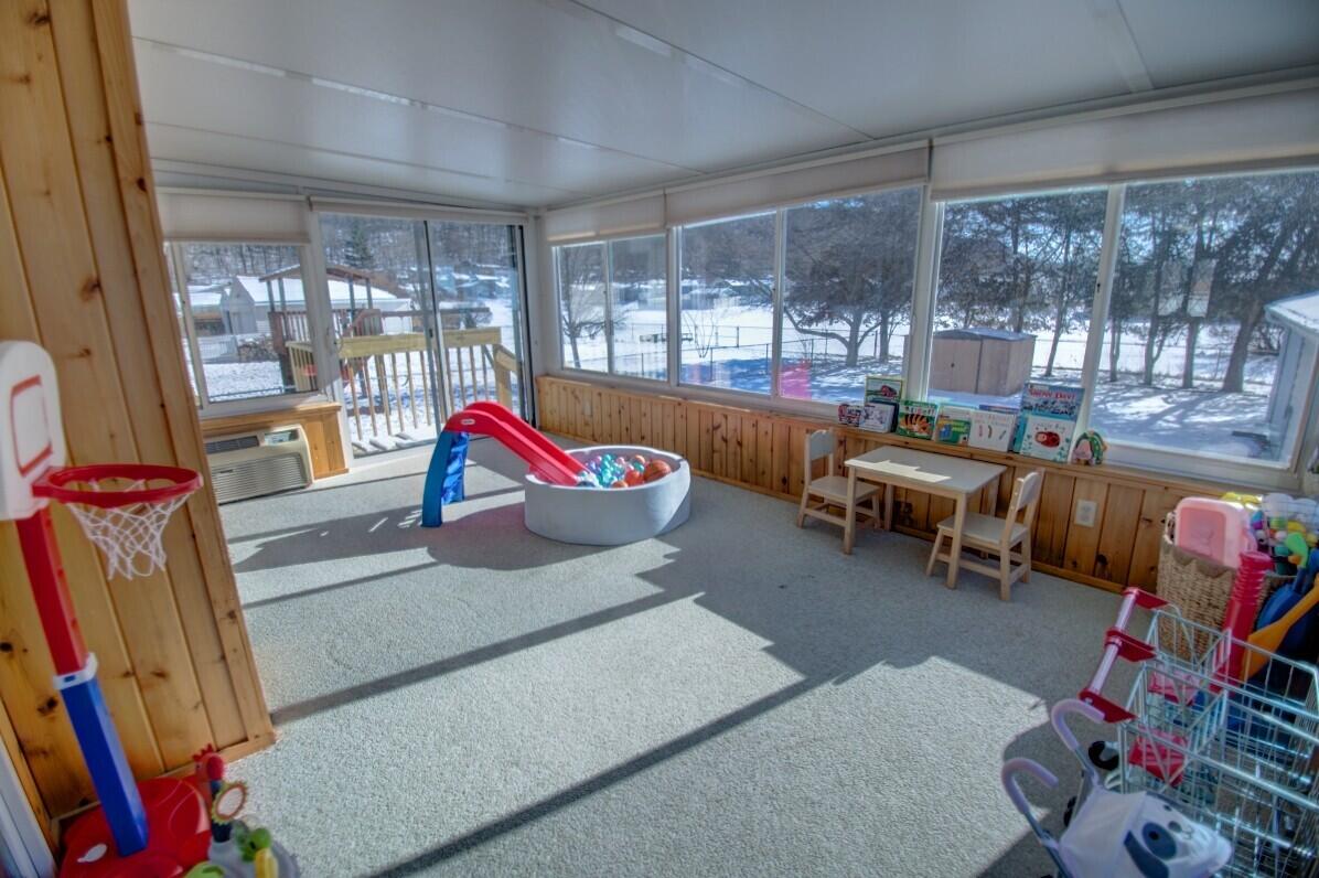 3414 Birch Street La Crosse, WI 54601 - Photo 9 of 27 9