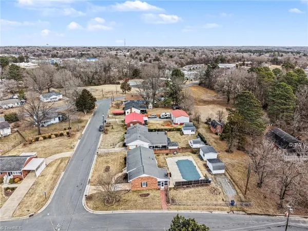 $289,000 | 106 Hall Street, Graham, NC 27253