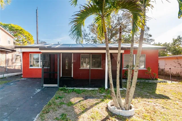 $2,500 | 7911 52nd Way North, Pinellas Park, FL 33781