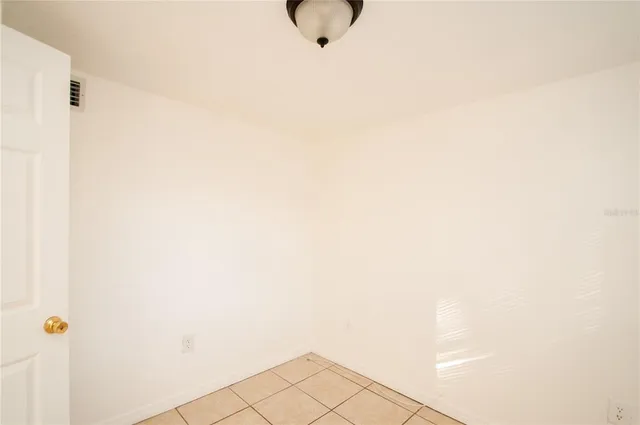 $2,500 | 7911 52nd Way North, Pinellas Park, FL 33781