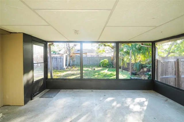 $2,500 | 7911 52nd Way North, Pinellas Park, FL 33781