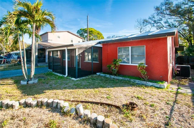 $2,500 | 7911 52nd Way North, Pinellas Park, FL 33781