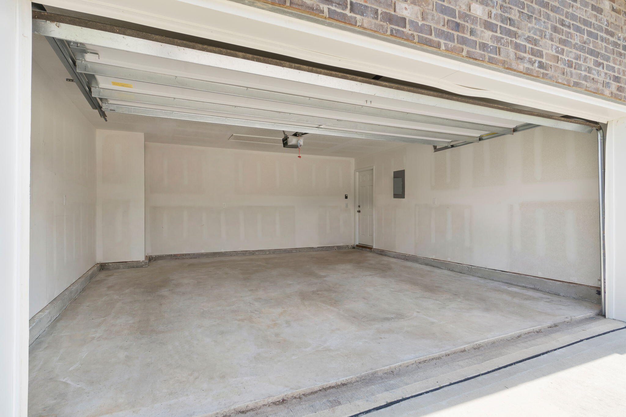 932 Merganser Way Crestview, FL 32539 - Photo 31 of 49 33-web-or-mls-FinalExterior-2