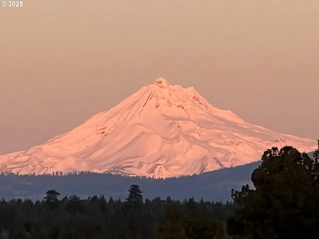 $625,000 | 12510 Southwest Geneva Road, Culver, OR 97734