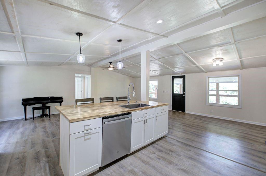 168 Oak Hollow Road Southeast Cartersville, GA 30121 - Photo 8 of 57