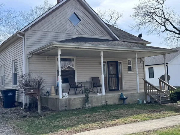 $108,000 | 325 West Porter Street, Salem, IL 62881